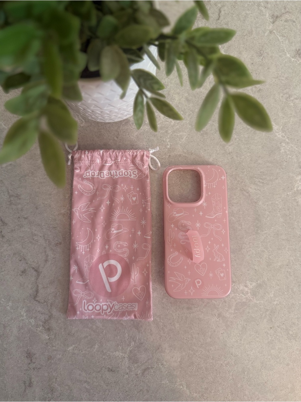 *never used* iPhone 16 Pro Loopy Cowgirl Pink Phone Case